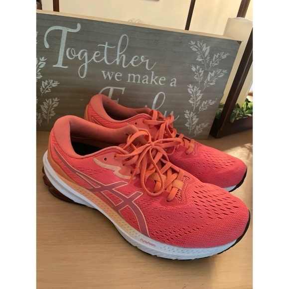 ASICS GT-1000 11 Women Sneakers Size 9 - Picture 3 of 9